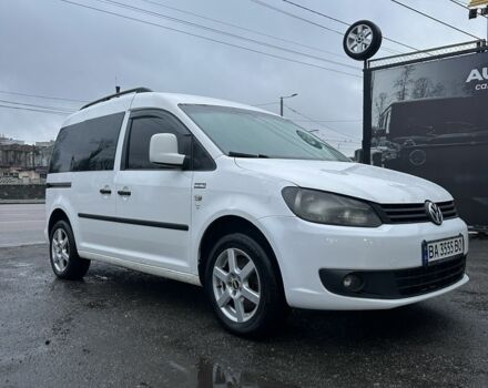 Белый Фольксваген Кадди, объемом двигателя 2 л и пробегом 400 тыс. км за 8800 $, фото 2 на Automoto.ua
