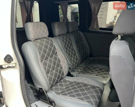 Белый Фольксваген Кадди, объемом двигателя 1.6 л и пробегом 205 тыс. км за 8200 $, фото 11 на Automoto.ua