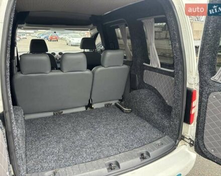 Білий Фольксваген Кадді, об'ємом двигуна 1.6 л та пробігом 206 тис. км за 8650 $, фото 21 на Automoto.ua