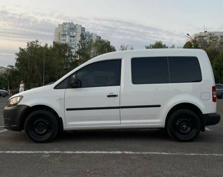 Белый Фольксваген Кадди, объемом двигателя 1.2 л и пробегом 200 тыс. км за 8000 $, фото 19 на Automoto.ua