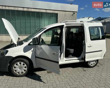 Білий Фольксваген Кадді, об'ємом двигуна 1.6 л та пробігом 286 тис. км за 10500 $, фото 14 на Automoto.ua