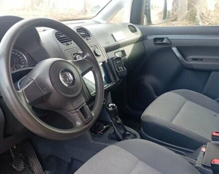 Білий Фольксваген Кадді, об'ємом двигуна 1.6 л та пробігом 324 тис. км за 10200 $, фото 6 на Automoto.ua