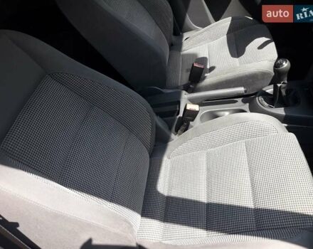 Білий Фольксваген Кадді, об'ємом двигуна 1.6 л та пробігом 156 тис. км за 10500 $, фото 19 на Automoto.ua