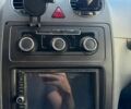 Білий Фольксваген Кадді, об'ємом двигуна 1.6 л та пробігом 258 тис. км за 8000 $, фото 11 на Automoto.ua