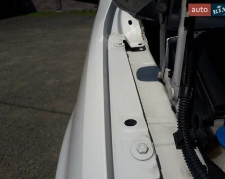 Білий Фольксваген Кадді, об'ємом двигуна 1.6 л та пробігом 156 тис. км за 10500 $, фото 45 на Automoto.ua