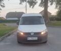 Белый Фольксваген Кадди, объемом двигателя 2 л и пробегом 304 тыс. км за 8000 $, фото 1 на Automoto.ua
