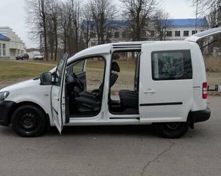 Белый Фольксваген Кадди, объемом двигателя 1.6 л и пробегом 350 тыс. км за 11200 $, фото 6 на Automoto.ua