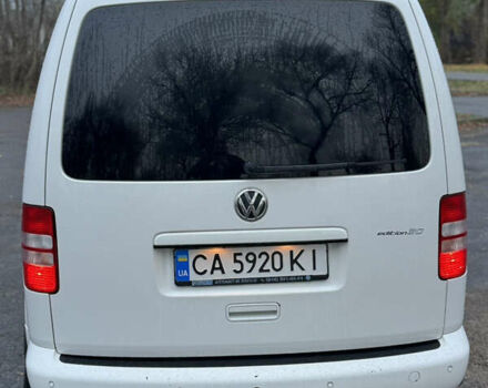 Белый Фольксваген Кадди, объемом двигателя 1.6 л и пробегом 418 тыс. км за 9900 $, фото 4 на Automoto.ua