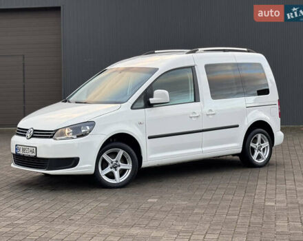 Белый Фольксваген Кадди, объемом двигателя 1.6 л и пробегом 227 тыс. км за 11500 $, фото 2 на Automoto.ua