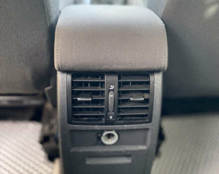 Білий Фольксваген Кадді, об'ємом двигуна 1.6 л та пробігом 195 тис. км за 13850 $, фото 35 на Automoto.ua