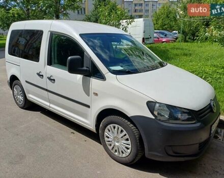 Белый Фольксваген Кадди, объемом двигателя 1.6 л и пробегом 282 тыс. км за 9000 $, фото 8 на Automoto.ua