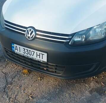 Белый Фольксваген Кадди, объемом двигателя 1.6 л и пробегом 266 тыс. км за 11500 $, фото 6 на Automoto.ua