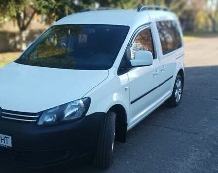 Белый Фольксваген Кадди, объемом двигателя 1.6 л и пробегом 266 тыс. км за 11500 $, фото 1 на Automoto.ua