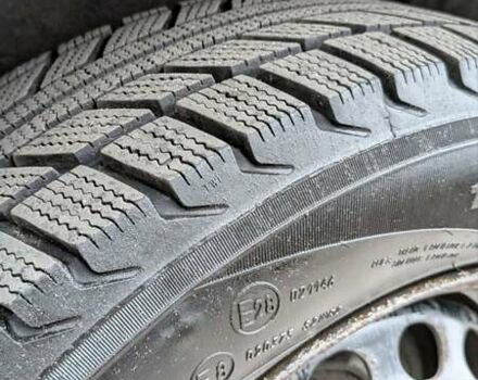 Белый Фольксваген Кадди, объемом двигателя 1.6 л и пробегом 350 тыс. км за 11200 $, фото 26 на Automoto.ua