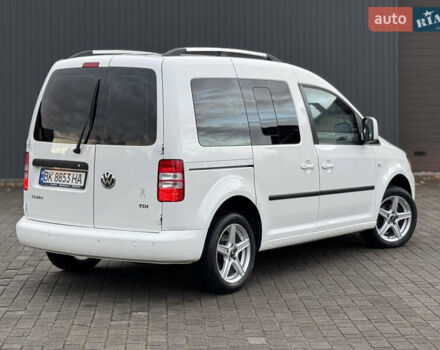 Белый Фольксваген Кадди, объемом двигателя 1.6 л и пробегом 227 тыс. км за 11500 $, фото 7 на Automoto.ua