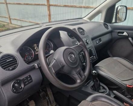 Фольксваген Кадді 2014 у Броварах на Automoto.ua Білий Фольксваген Кадді, об'ємом двигуна 1.6 л та пробігом 217 тис. км за 10700 $, фото 4 на Automoto.ua