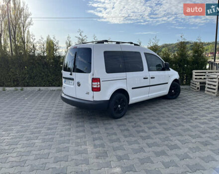 Фольксваген Кадди 2014 в Ужгороде на Automoto.ua Белый Фольксваген Кадди, объемом двигателя 1.6 л и пробегом 280 тыс. км за 10500 $, фото 4 на Automoto.ua