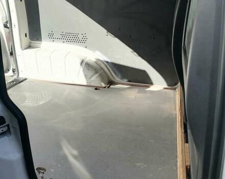 Фольксваген Кадді 2014 у Києві на Automoto.ua Білий Фольксваген Кадді, об'ємом двигуна 1.6 л та пробігом 300 тис. км за 11000 $, фото 6 на Automoto.ua