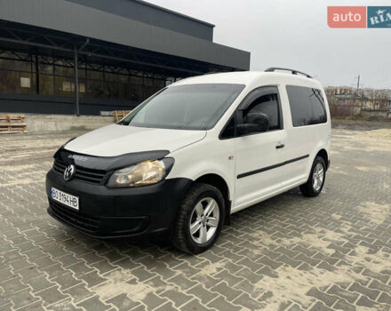 Белый Фольксваген Кадди, объемом двигателя 1.6 л и пробегом 328 тыс. км за 9950 $, фото 54 на Automoto.ua