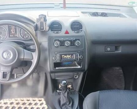 Белый Фольксваген Кадди, объемом двигателя 1.6 л и пробегом 266 тыс. км за 11500 $, фото 18 на Automoto.ua