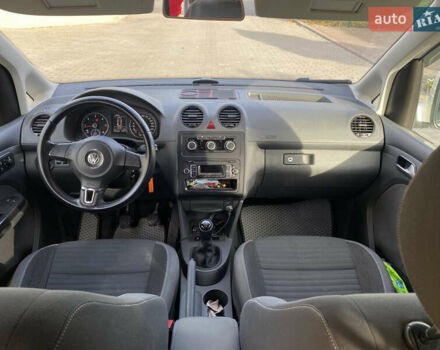 Білий Фольксваген Кадді, об'ємом двигуна 1.6 л та пробігом 195 тис. км за 13850 $, фото 27 на Automoto.ua