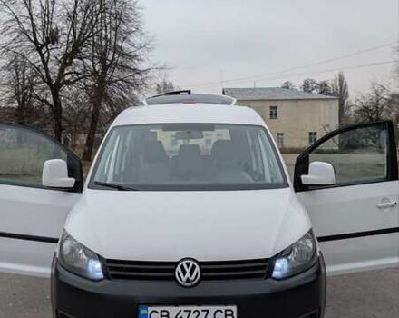 Белый Фольксваген Кадди, объемом двигателя 1.6 л и пробегом 350 тыс. км за 11200 $, фото 2 на Automoto.ua