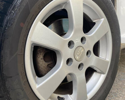 Білий Фольксваген Кадді, об'ємом двигуна 1.6 л та пробігом 195 тис. км за 13850 $, фото 38 на Automoto.ua