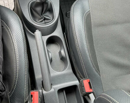 Фольксваген Кадді 2014 у Києві на Automoto.ua Білий Фольксваген Кадді, об'ємом двигуна 1.2 л та пробігом 141 тис. км за 9000 $, фото 18 на Automoto.ua