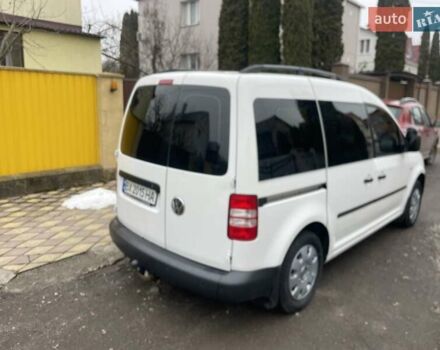 Белый Фольксваген Кадди, объемом двигателя 1.6 л и пробегом 299 тыс. км за 11900 $, фото 1 на Automoto.ua