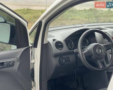 Фольксваген Кадди 2014 в Хмельницком на Automoto.ua Белый Фольксваген Кадди, объемом двигателя 1.6 л и пробегом 310 тыс. км за 10900 $, фото 8 на Automoto.ua