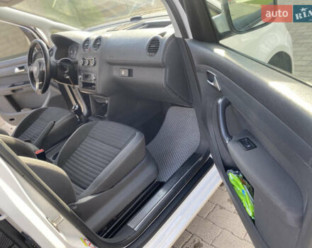 Білий Фольксваген Кадді, об'ємом двигуна 1.6 л та пробігом 195 тис. км за 13850 $, фото 30 на Automoto.ua