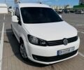 Белый Фольксваген Кадди, объемом двигателя 1.6 л и пробегом 320 тыс. км за 10500 $, фото 1 на Automoto.ua