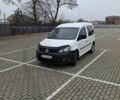 Белый Фольксваген Кадди, объемом двигателя 1.6 л и пробегом 315 тыс. км за 9200 $, фото 1 на Automoto.ua