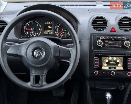 Белый Фольксваген Кадди, объемом двигателя 1.6 л и пробегом 227 тыс. км за 11500 $, фото 22 на Automoto.ua