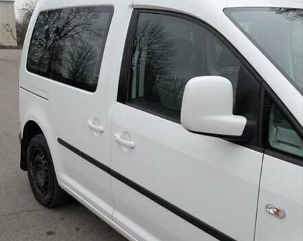 Белый Фольксваген Кадди, объемом двигателя 1.6 л и пробегом 350 тыс. км за 11200 $, фото 21 на Automoto.ua