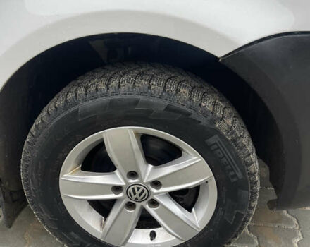 Белый Фольксваген Кадди, объемом двигателя 1.6 л и пробегом 328 тыс. км за 9950 $, фото 28 на Automoto.ua