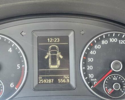 Белый Фольксваген Кадди, объемом двигателя 2 л и пробегом 259 тыс. км за 12500 $, фото 16 на Automoto.ua