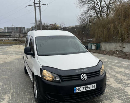 Белый Фольксваген Кадди, объемом двигателя 1.6 л и пробегом 328 тыс. км за 9950 $, фото 52 на Automoto.ua