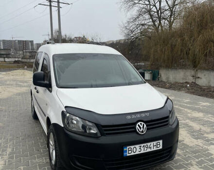 Белый Фольксваген Кадди, объемом двигателя 1.6 л и пробегом 328 тыс. км за 9950 $, фото 2 на Automoto.ua
