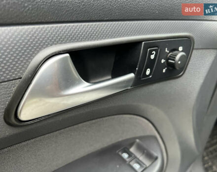 Фольксваген Кадди 2014 в Боярка на Automoto.ua Белый Фольксваген Кадди, объемом двигателя 1.6 л и пробегом 342 тыс. км за 11800 $, фото 8 на Automoto.ua