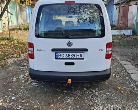 Белый Фольксваген Кадди, объемом двигателя 1.6 л и пробегом 228 тыс. км за 11950 $, фото 4 на Automoto.ua