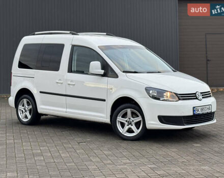 Белый Фольксваген Кадди, объемом двигателя 1.6 л и пробегом 227 тыс. км за 11500 $, фото 5 на Automoto.ua