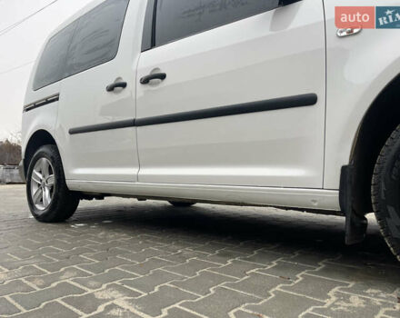 Белый Фольксваген Кадди, объемом двигателя 1.6 л и пробегом 328 тыс. км за 9950 $, фото 27 на Automoto.ua