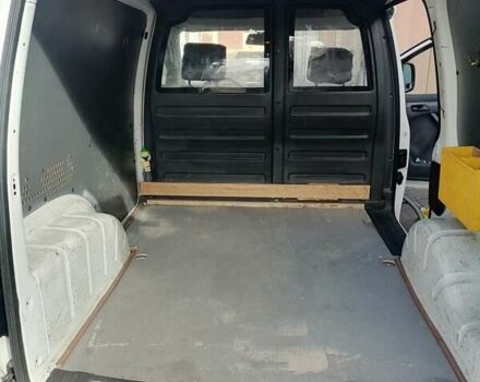 Фольксваген Кадді 2014 у Києві на Automoto.ua Білий Фольксваген Кадді, об'ємом двигуна 1.6 л та пробігом 300 тис. км за 11000 $, фото 9 на Automoto.ua