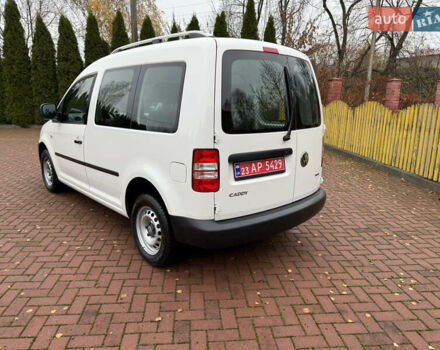 Белый Фольксваген Кадди, объемом двигателя 2 л и пробегом 255 тыс. км за 11500 $, фото 17 на Automoto.ua