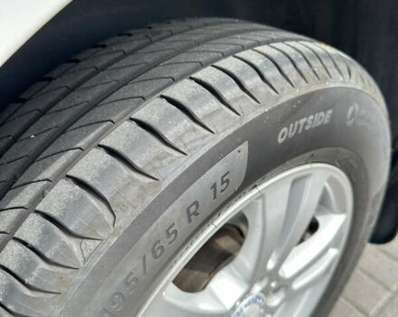 Фольксваген Кадді 2014 у Києві на Automoto.ua Білий Фольксваген Кадді, об'ємом двигуна 1.2 л та пробігом 141 тис. км за 9000 $, фото 32 на Automoto.ua