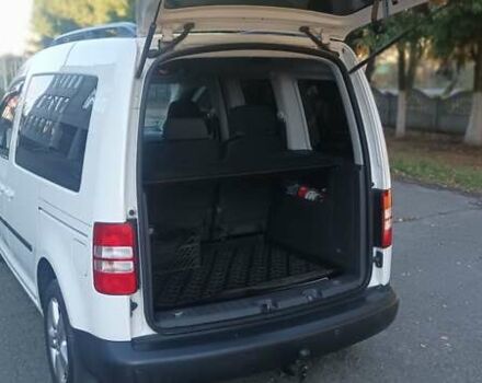 Белый Фольксваген Кадди, объемом двигателя 1.6 л и пробегом 266 тыс. км за 11500 $, фото 16 на Automoto.ua