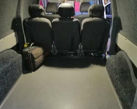 Білий Фольксваген Кадді, об'ємом двигуна 1.6 л та пробігом 323 тис. км за 8300 $, фото 7 на Automoto.ua