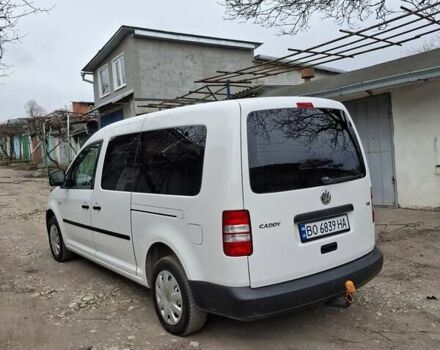 Білий Фольксваген Кадді, об'ємом двигуна 1.6 л та пробігом 228 тис. км за 11950 $, фото 3 на Automoto.ua