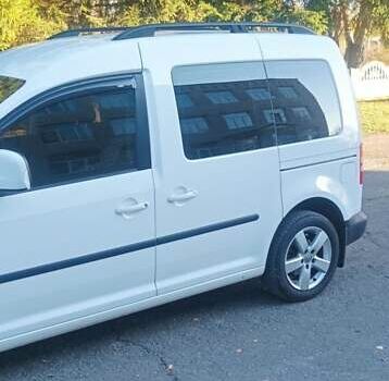 Белый Фольксваген Кадди, объемом двигателя 1.6 л и пробегом 266 тыс. км за 11500 $, фото 12 на Automoto.ua